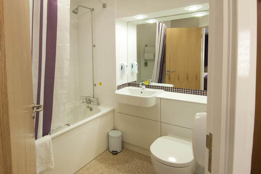 Premier Inn London Hayes, Heathrow Pokoj fotografie